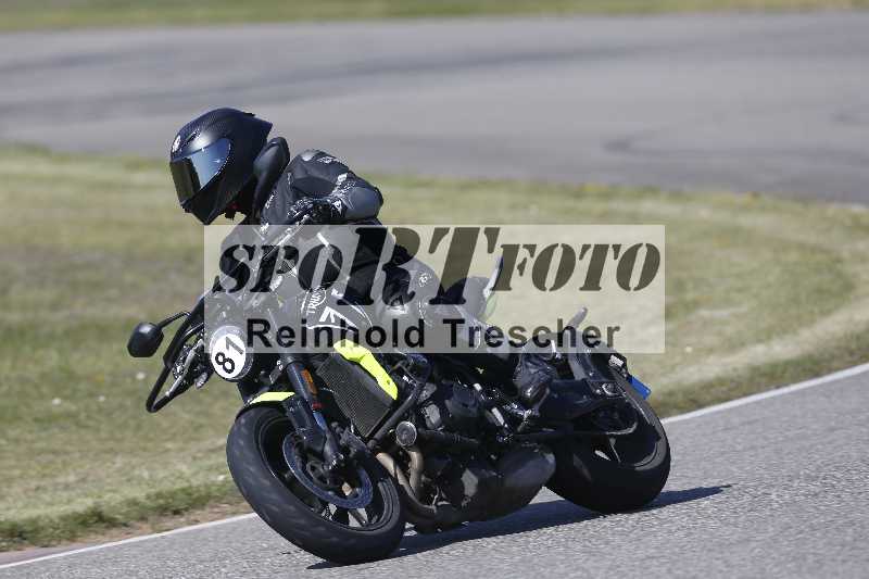 /01 02.04.2026 MAZ ADR/Gruppe gelb Gruppe gruen/81